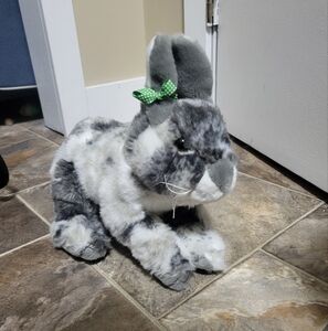 GANZ Webkinz Signature English Spot Bunny